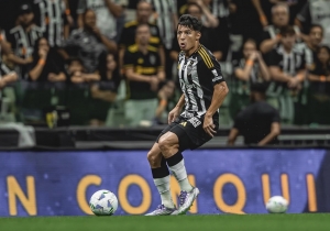 Corinthians se olvidó de la existencia de Félix Torres, pero ganó con las justas en casa