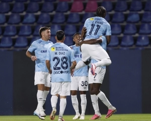 Con rumbo fijo a la Libertadores 2027, Universidad Católica gana y avisa que va con todo en el hexagonal