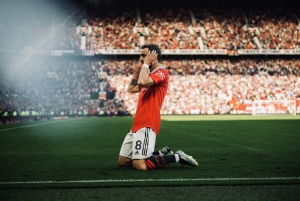 Manchester United cierra con alegría en Old Trafford