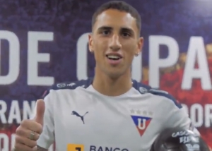 ¿Scotto debuta con LDU apenas bajado del avión? (OFICIAL)