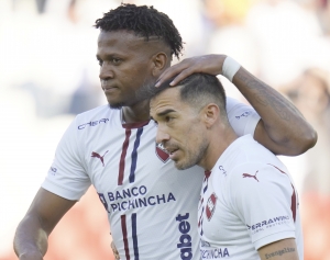 Salvó el año el Rey: ¡LDU cobró Revancha de U. Católica para terminar 2do en la Serie A!