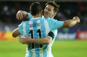 Lionel Messi y Kun Agüero