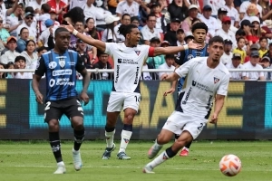 Jose Quintero 12