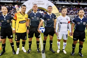 “Barcelona FESTEJÓ COMO UN TÍTULO por el Invicto… ¡LDU levantó la Serie A y la Sudamericana!”