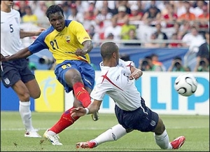 Carlos Tenorio confesó como fue su lucha por ser profesional para salir de la pobreza y ayudar a su familia