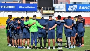 Deportivo Cuenca entrenamiento