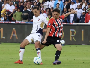 ¿TÚ LE CREES? ¡El Porcentaje que la IA le da a LDU de clasificar a semifinales de la Copa Libertadores!