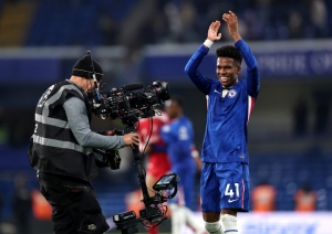 Maresca baja la presión sobre Estevao y evita compararlo con Yamal