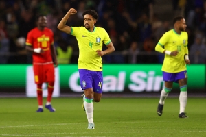 Brasil se despacha con goleada sin despeinarse (VIDEO)