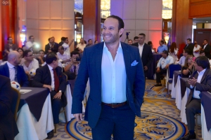 Quizá es hora de que los personajes que elijamos sean más cercanos (VIDEO)