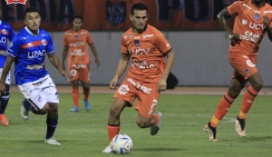 David Vélez protagonista en el renacer de la UCV