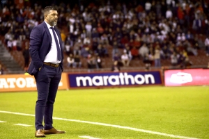 Les deben $572.000 a sus últimos ex entrenadores