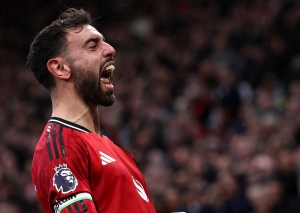 Manchester United arrasó en Old Trafford: Victoria cómoda con ventaja de un hombre demás en cancha