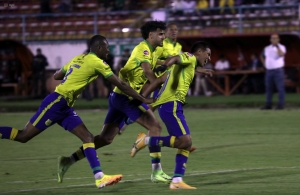 TABLA DE POSICIONES Y RESULTADOS: Gualaceo SC se corona como el NUEVO REY de la Serie B y hace temblar la cima