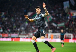 A UN CLUB TOP 10 O QUIZÁ TOP 7 MUNDIAL. Piero Hincapié quiere salir del Leverkusen, confirma su agente