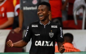 Perdieron la cordura en Belo Horizonte: “¡Pelezares!” (VIDEO)