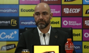 “¡Sería muy fácil si hago una encuesta y contrato al DT más Popular!”