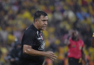 Arden las finanzas en el Astillero: Barcelona se queda sin taquilla y Farías alza la voz contra la persecución al Ídolo