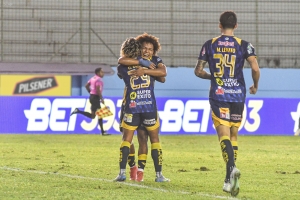 ¡Delfín obtuvo su 4ta victoria con Patricio Urrutia de DT y complica al Equipo Sensación con el Descenso!