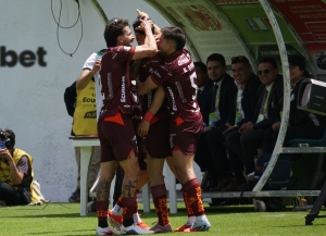 Paseo en Echaleche: Mushuc Runa bailó al Deportivo Cuenca con una exhibición de golazos