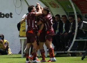 Paseo en Echaleche: Mushuc Runa bailó al Deportivo Cuenca con una exhibición de golazos