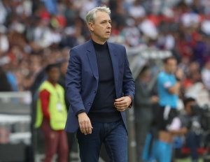 Tiago Nunes ya PROYECTA EL 2026 y transmite confianza al hincha de Liga: “Es normal ganar para un equipo de esta clase”