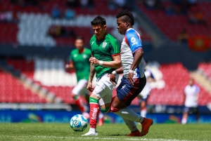 ¡A paso firme en su adaptación! Jairon Charcopa disputó su segundo partido con los Potros de Atlante