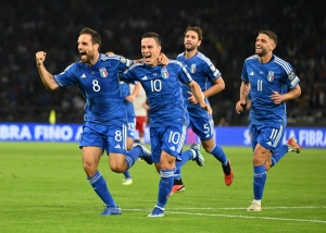 LOCURA EN EUROPA: ¡Italia se mete en carrera al Mundial en un Partidazo con 9 Goles!
