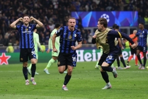 Davide Frattesi-Inter-Barcelona-Champions League-2025