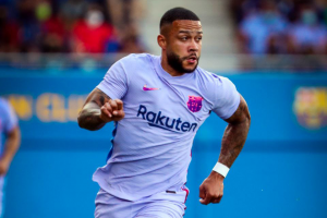 Memphis Depay debutó con gol vistiendo la camiseta del Barça (VIDEO)