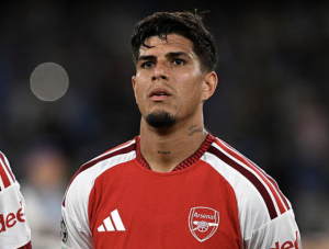 ¡Arteta ENORGULLECE A ECUADOR al confesar por qué fichó a Piero Hincapié de cara a su Debut!