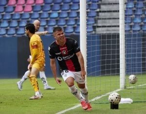 ¡Ya se siente el bicampeonato Rayado! Hugo Quintana y Steven Góngora firman la remontada de IDV sobre Aucas