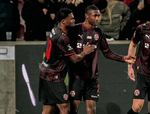 ¡Festejo centenario con gol decisivo! Denil Castillo celebra sus 100 partidos guiando la victoria del Midtjylland