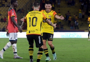 Delfín blindará a Brian Oyola con un contrato a largo plazo