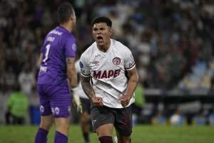 LANÚS DOMINÓ BRASIL CON CORAJE INCREÍBLE y ya está entre los SEMIFINALISTAS de la Sudamericana