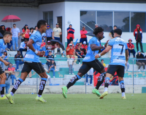RESUMEN: Deportivo Quito y Real Puerto Quito conservaron el mando en la Segunda Categoría Pichincha