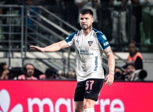 San Gonzalo Valle los tiene con vida: Liga resiste en Brasil y puede soñar con remontarle a Palmeiras
