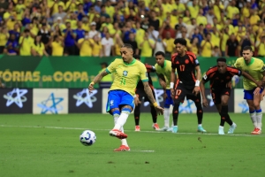 Marquinhos elogia a Raphinha: 'Es un fenómeno'