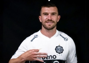 Un imán de clics, likes y fútbol: Olimpia paraliza el mercado con la contratación estrella de Tim Payne