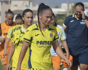 Un sábado para olvidar: Manoly Baquerizo y el Granada Femenino sufren una dura goleada en casa