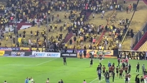 SE SIENTE EL ESTALLIDO: Aparecen carteles en el Monumental y la directiva de Barcelona queda en la mira