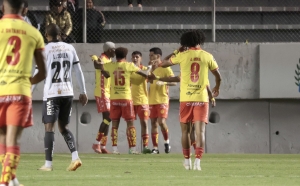 No salió como esperaba Aucas: El TAS tira atrás la disputa entre Papá y la FEF y se declara no competente