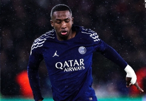 DE ALMA A ALMA: el emotivo regalo de Willian Pacho a Renato Paiva que enciende la nostalgia de IDV