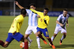 ¡Contratado por el Campeón! (VIDEO)