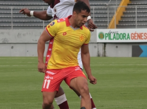 ¡NO TODO EN LA VIDA ES FICHAJES! Aucas y Vinotinto FC despidieron extranjeros