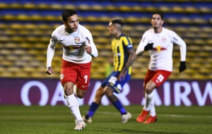 Bragantino acaricia las semis de la Sudamericana (VIDEO)