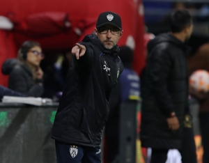 “Vamos a jugar de igual a igual en Brasil”: La ADVERTENCIA DE JAVIER RABANAL que nadie que CALIENTA la vuelta para IDV