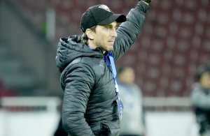 Luis Zubeldía asegura que Liga cerrará a un nueve y elogió a Énner