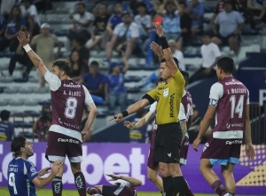 Arbitro Anthony DIaz 2