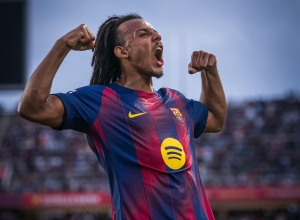 ¡TOPPINGS DEL TÍTULO CULÉ! La Copa del Rey dejó el pasillo y las felicitaciones del Barça